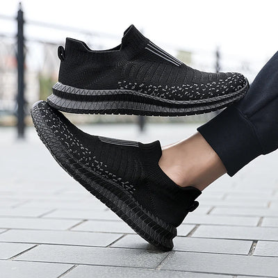 Men Shoes Lightweight Sneakers Men Fashion Casual Walking Shoes Breathable Slip on wear-resistant Mens Loafers Zapatillas Hombre